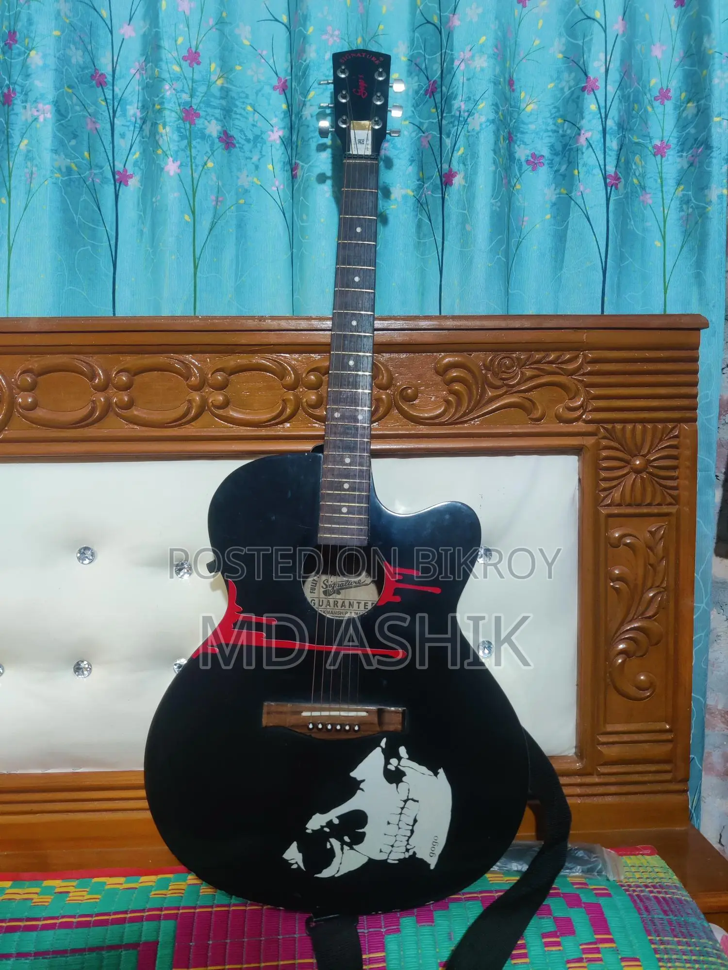 গিটার বিক্রি