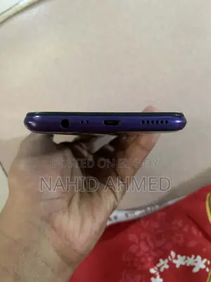Realme 5i 4/128 gb (Used)
