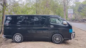 Toyota Hiace Super GL 2006