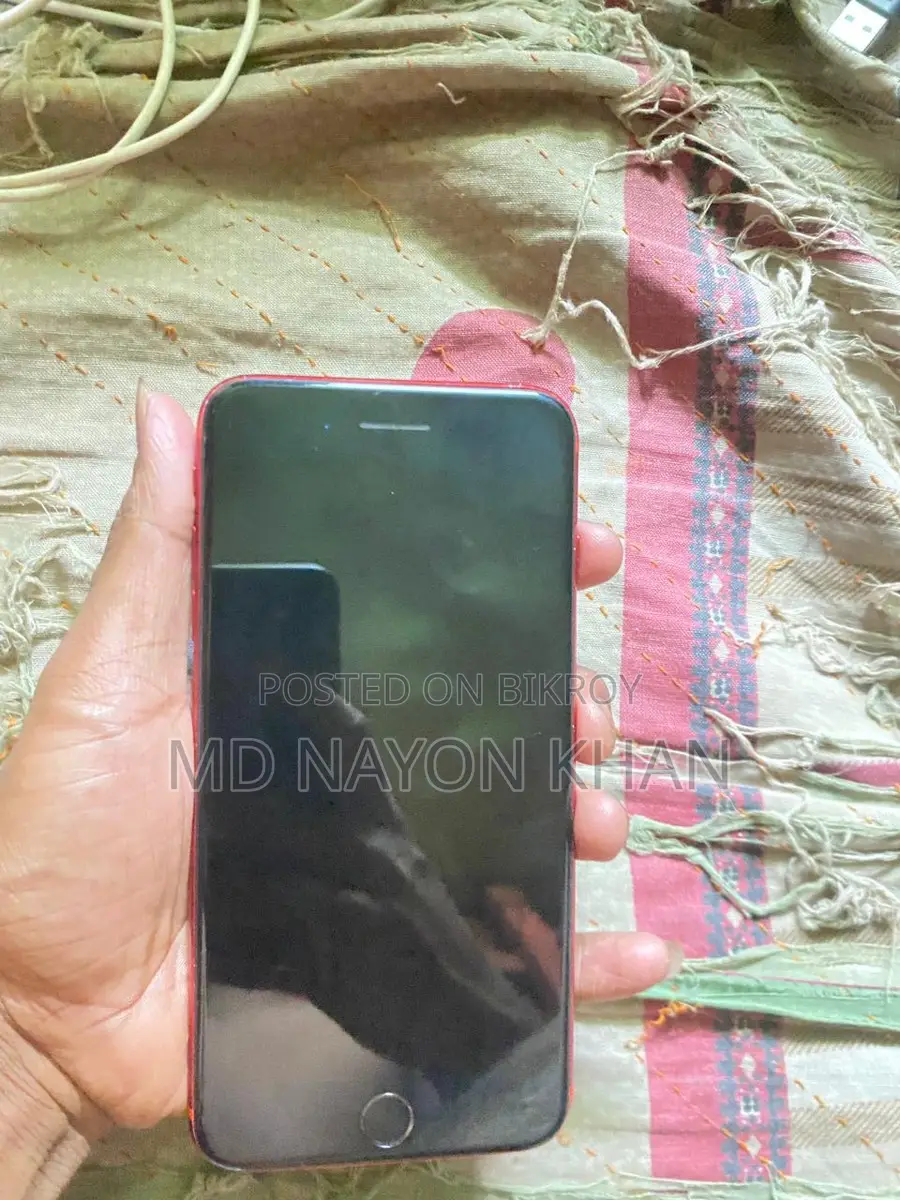Apple iPhone 8 Plus (Used)