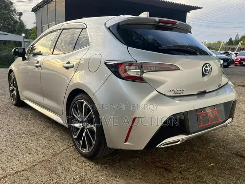Toyota Corolla Hybrid Sport 2021