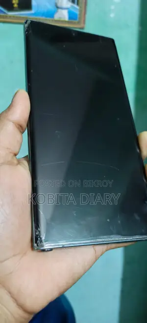 Samsung Galaxy S22 Ultra (Used)