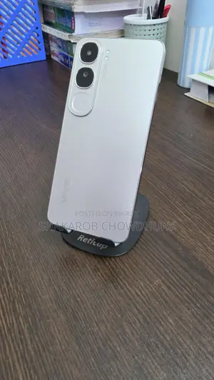 Vivo V40 lite 8/256 (Used)