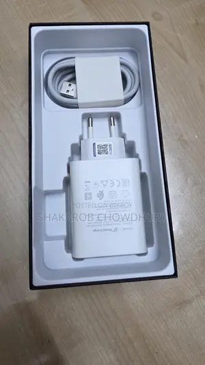 Vivo V40 lite 8/256 (Used)