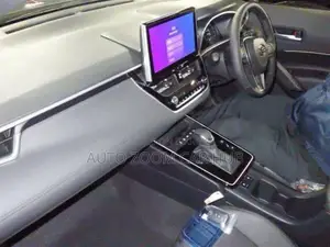 Toyota Corolla Cross 2025 Gray