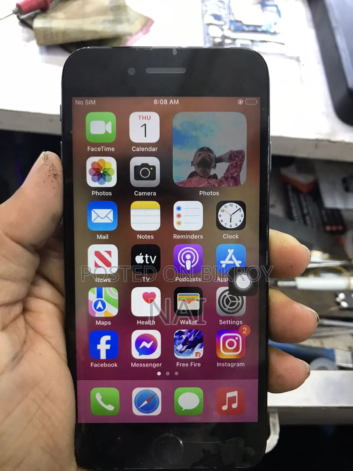 Apple iPhone 8 (Used)