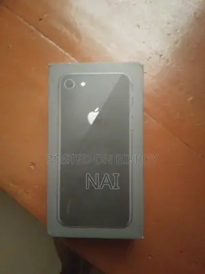 Apple iPhone 8 (Used)