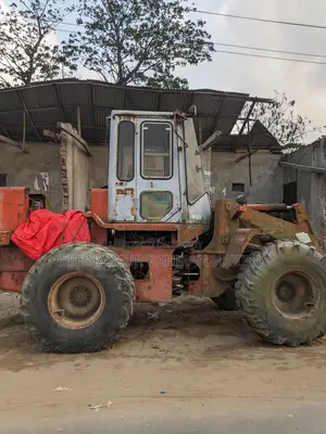 Hitachi LX70–2C Wheel Loader