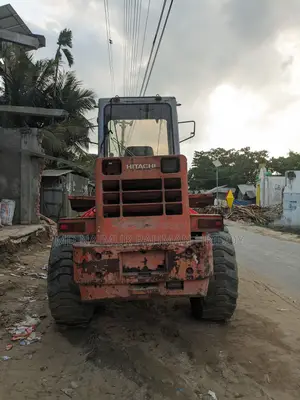Hitachi LX70–2C Wheel Loader