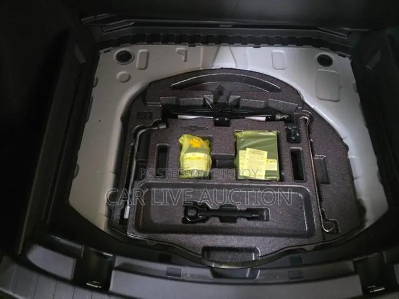 Toyota Corolla Hybrid S 2021