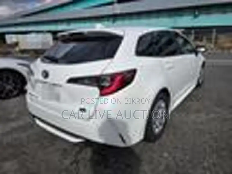 Toyota Corolla Hybrid S 2021
