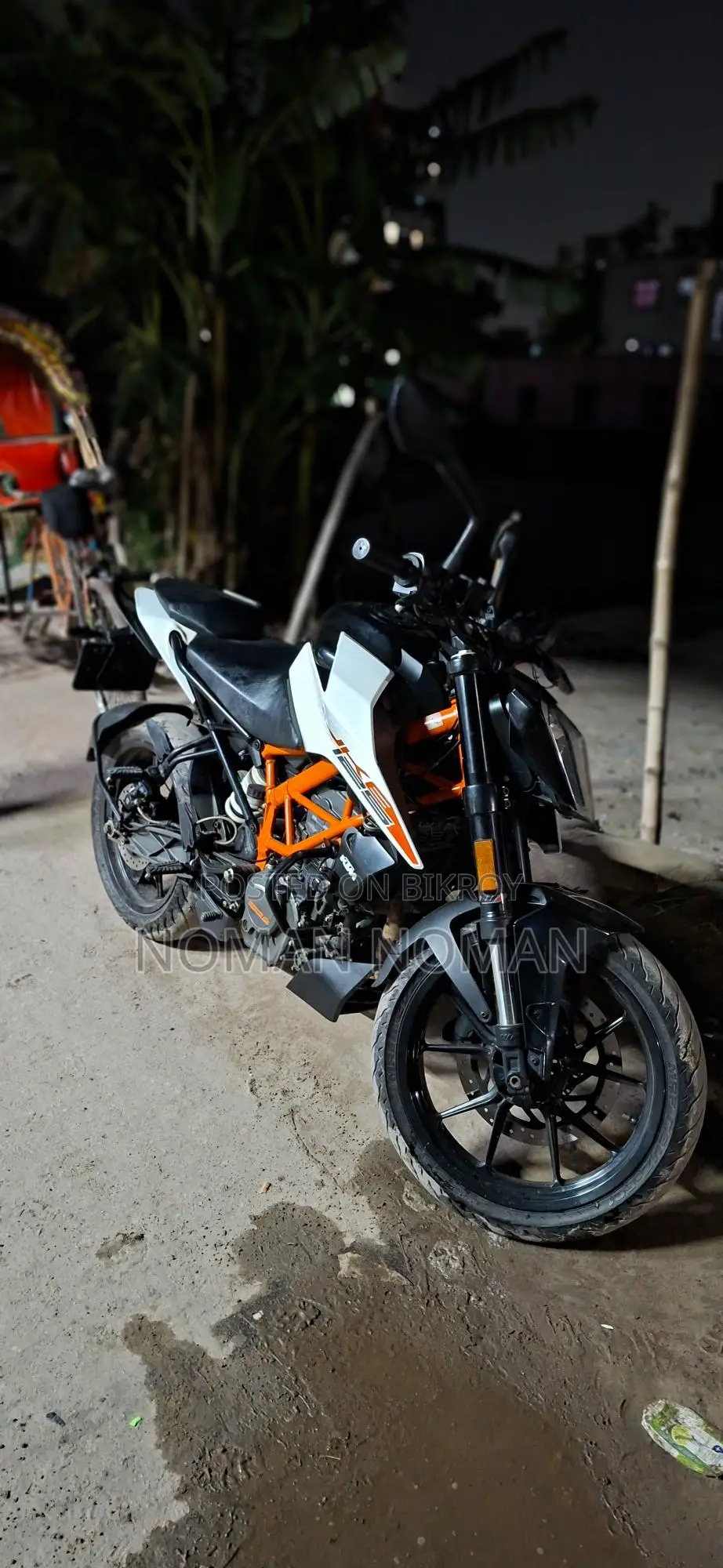 KTM Duke 125 . 2022