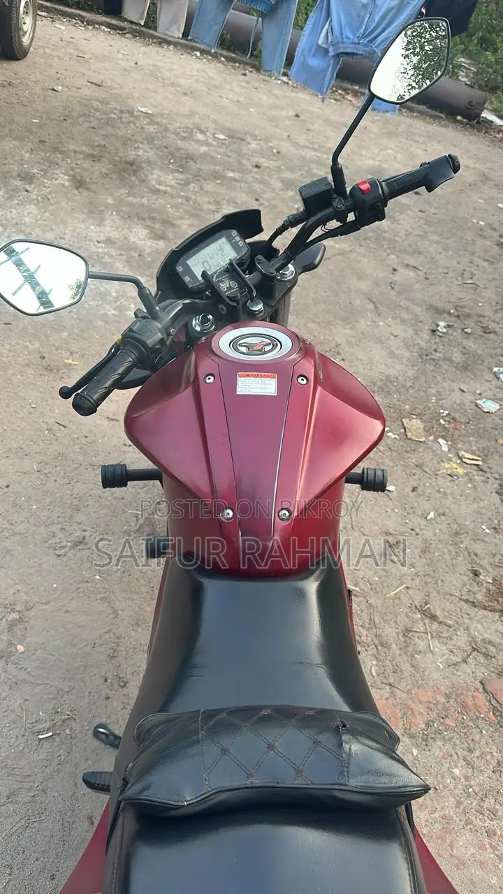 Suzuki Gixxer Monotone matte marrun 2023