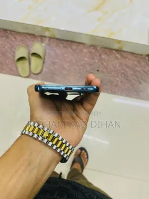 Samsung Galaxy S22 Plus . (Used)