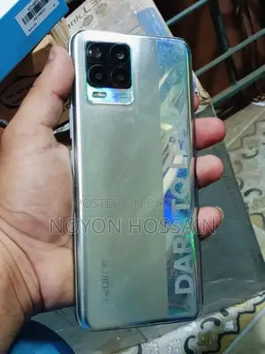 Realme 8 ৮/১২৮ জিবি (Used)