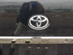 Toyota Hiace Super GL Dark Prime2 2021