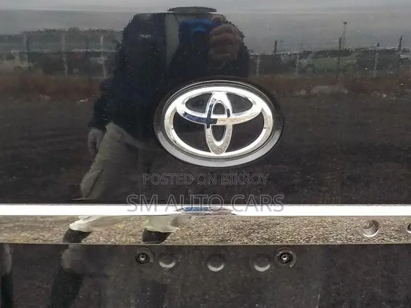 Toyota Hiace Super GL Dark Prime2 2021