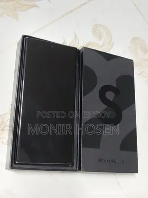 Samsung Galaxy S22 Ultra 8-128 (Used)
