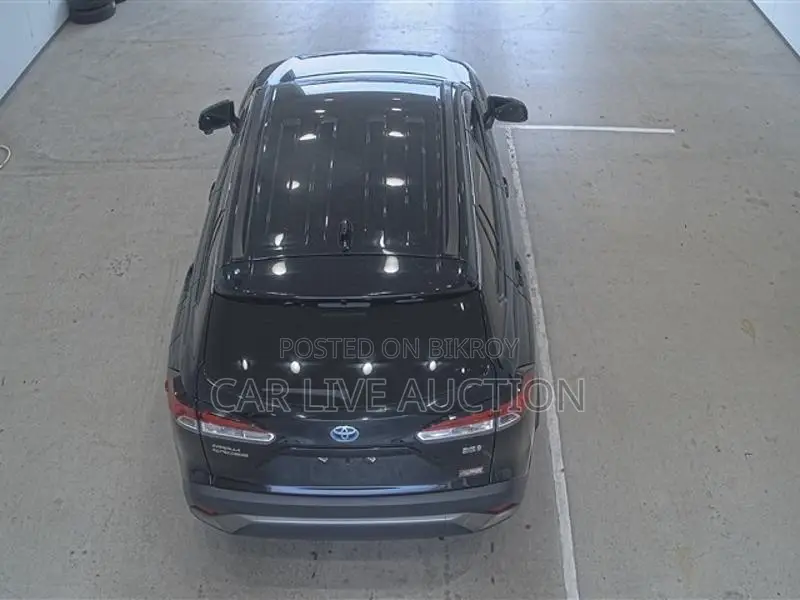 Toyota Corolla Cross HYBRID x 2021