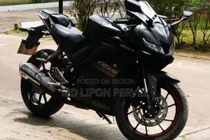 Yamaha R15 . 2018