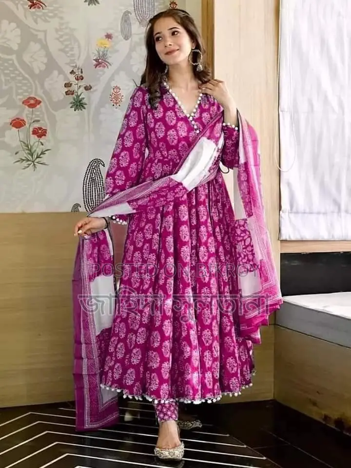 Spread Elegance at Festivals—Premium Gown Three-Piece!