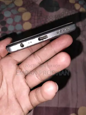 Realme 8 8/128 (Used)