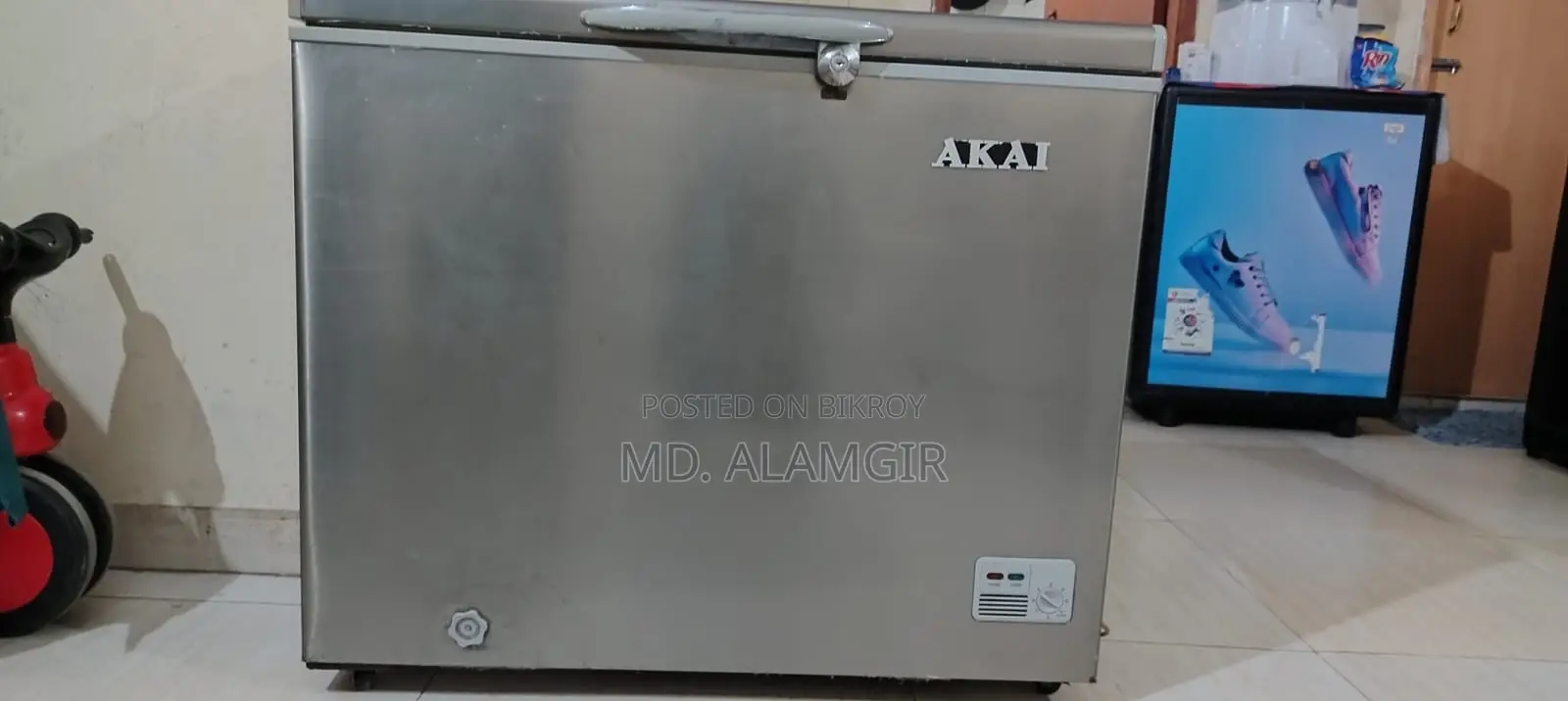 Selling this Akhai brand deep freezer.