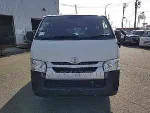 Toyota Hiace 2020