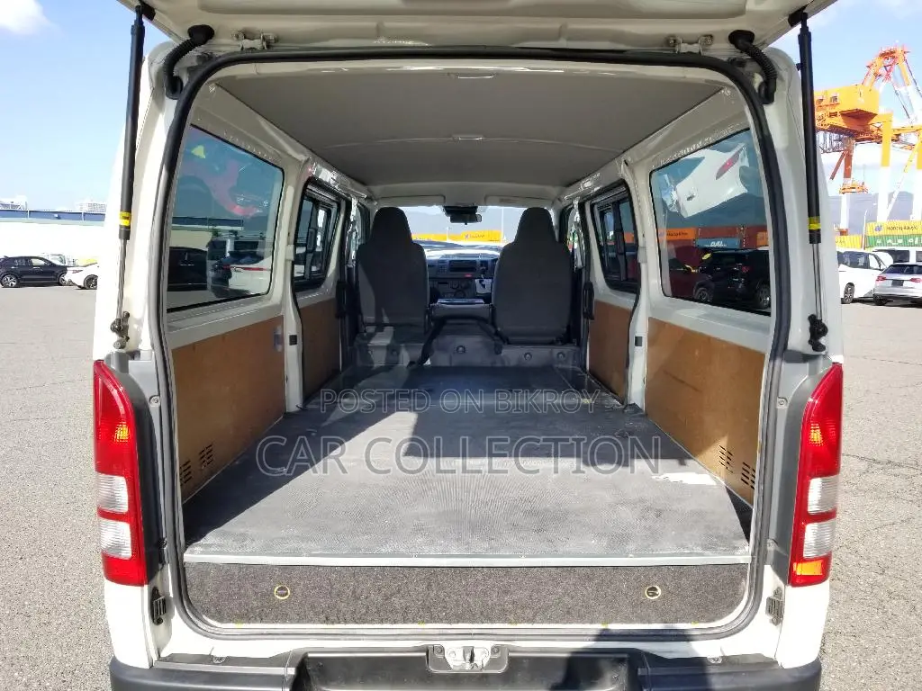 Toyota Hiace 2020