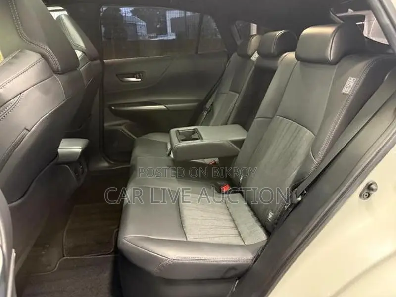 Toyota Harrier Hybrid GR 2021