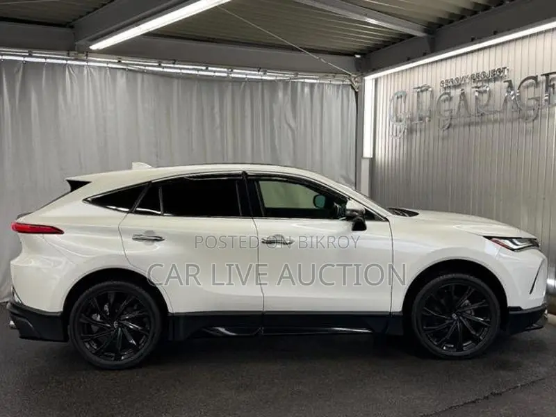 Toyota Harrier Hybrid GR 2021