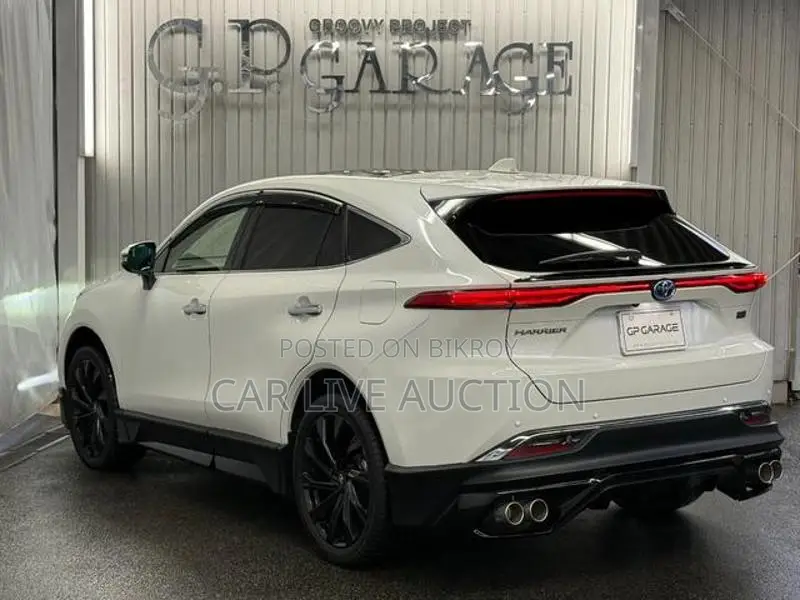 Toyota Harrier Hybrid GR 2021