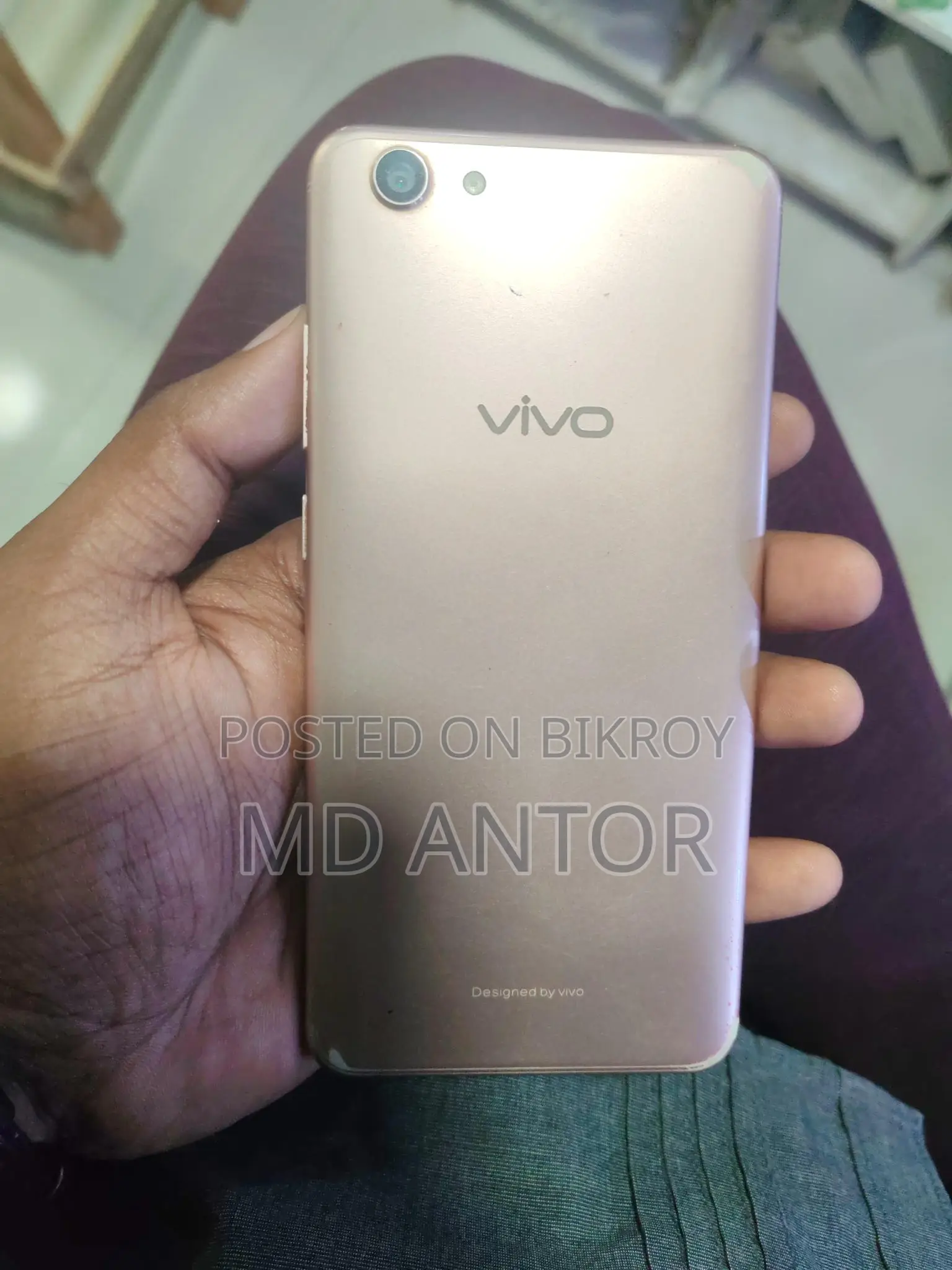 Vivo Y71 2/16 (Used)