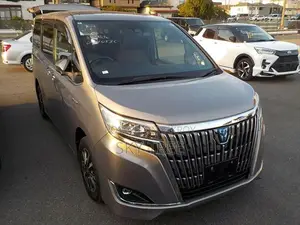 Toyota Esquire GI PREMIUM PKG 2020