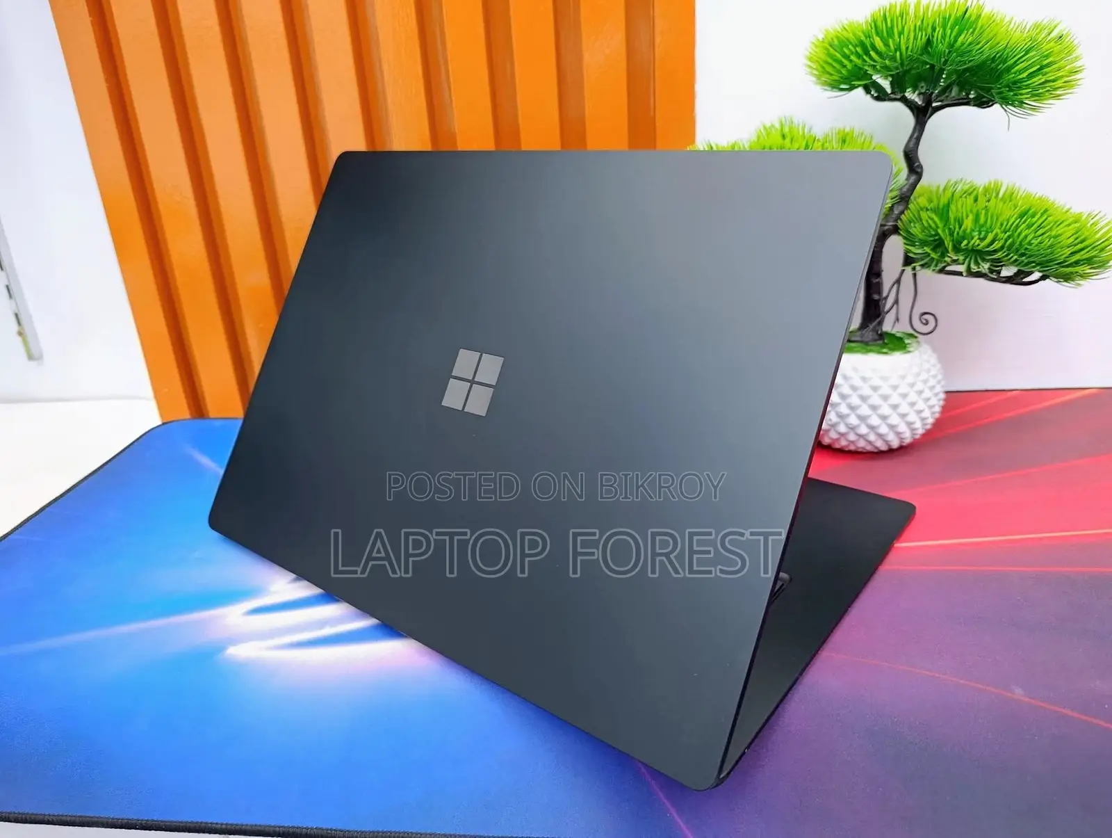 Microsoft Surface Laptop 3 (i7-10th Gen).. Full fresh Premium 😍