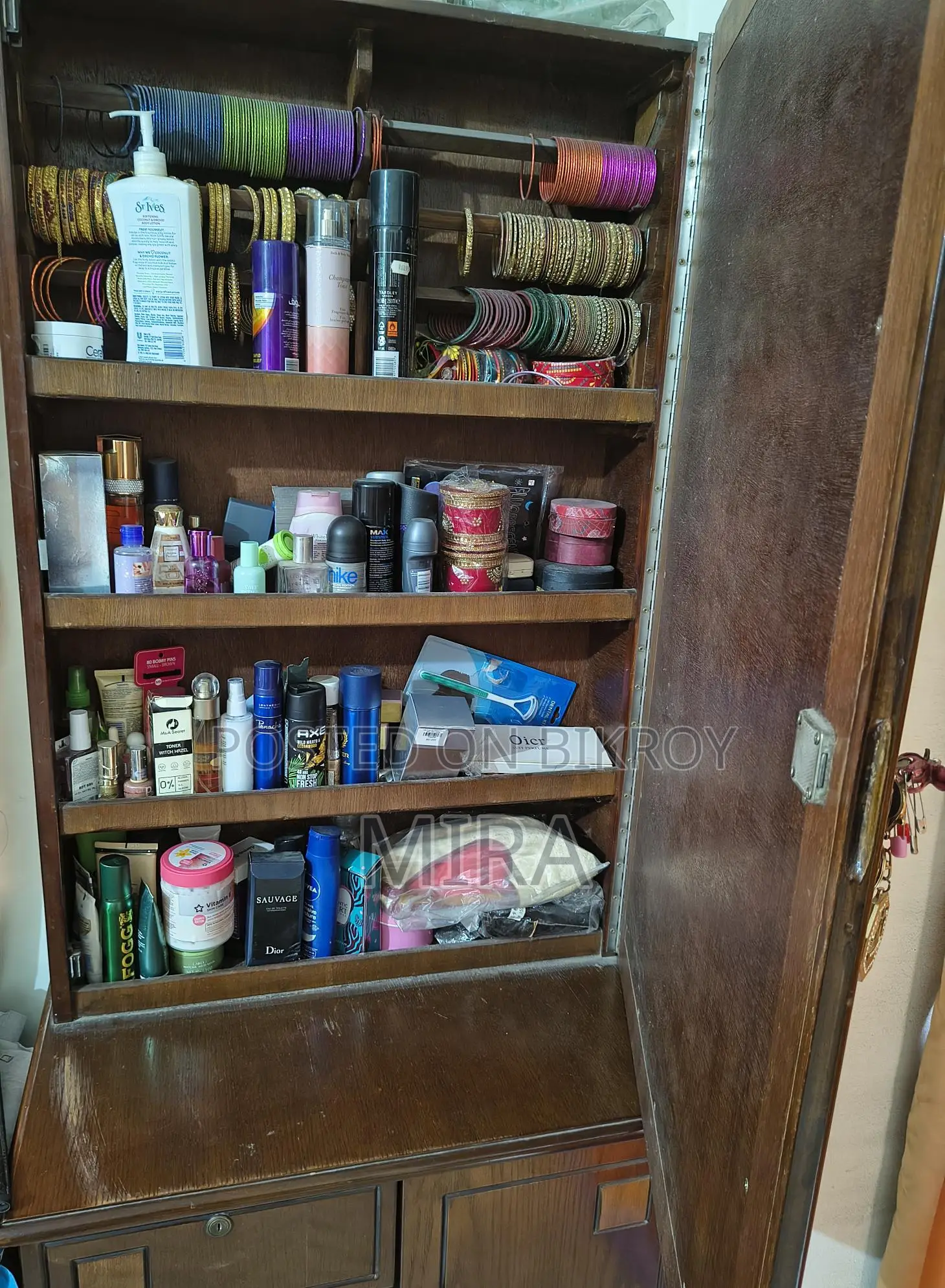 Mdf ড্রেসিং টেবিল