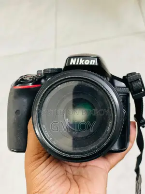 Nikon D5300
