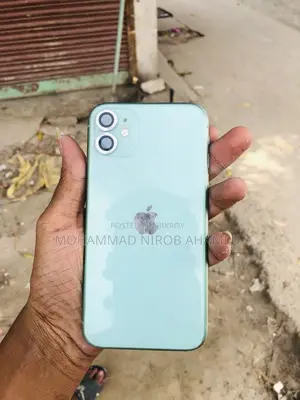 Apple iPhone 11 (Used)