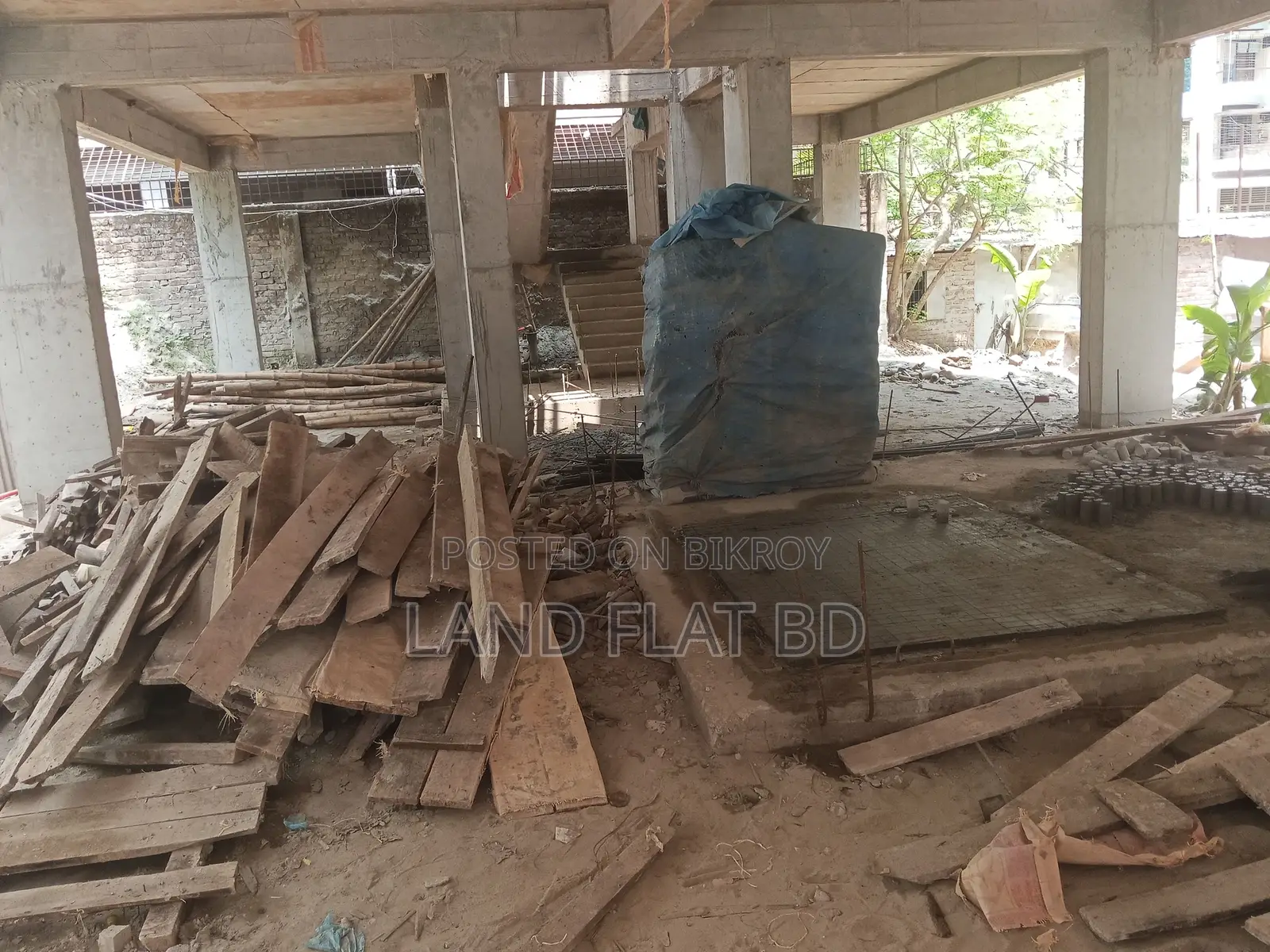 900 Sqft Flat for Sale in Chondrima Housing, Mohammadpur