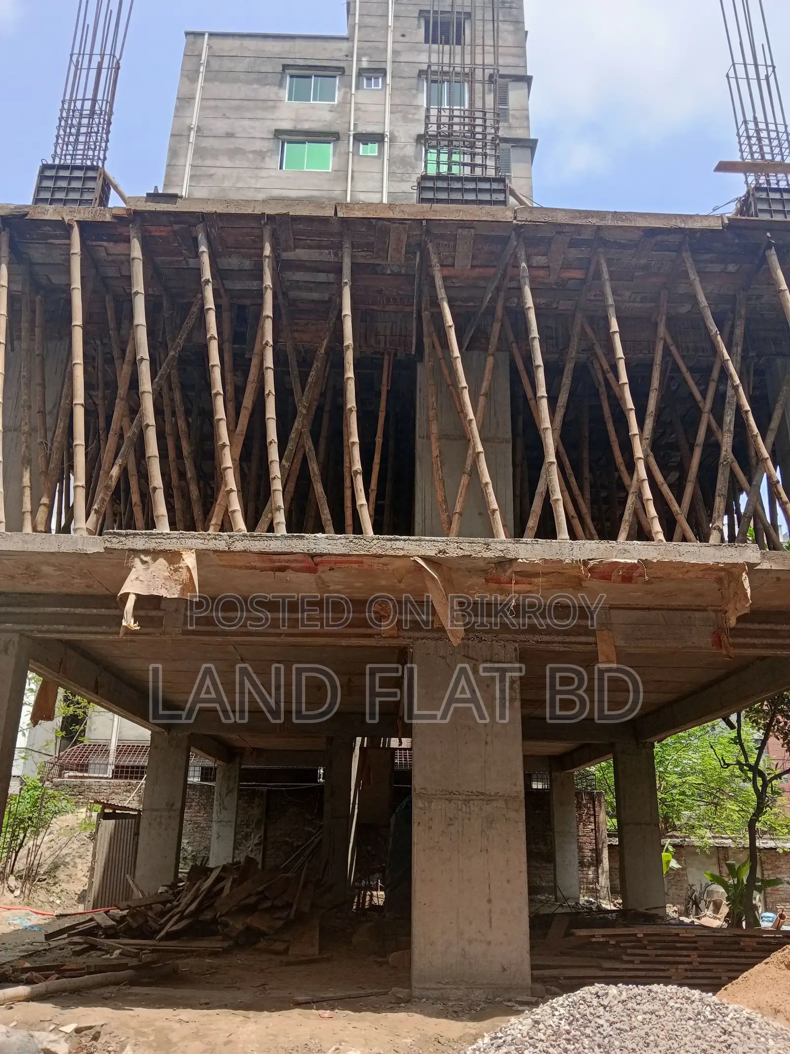 900 Sqft Flat for Sale in Chondrima Housing, Mohammadpur