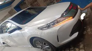 Toyota Harrier non hybrid 2019