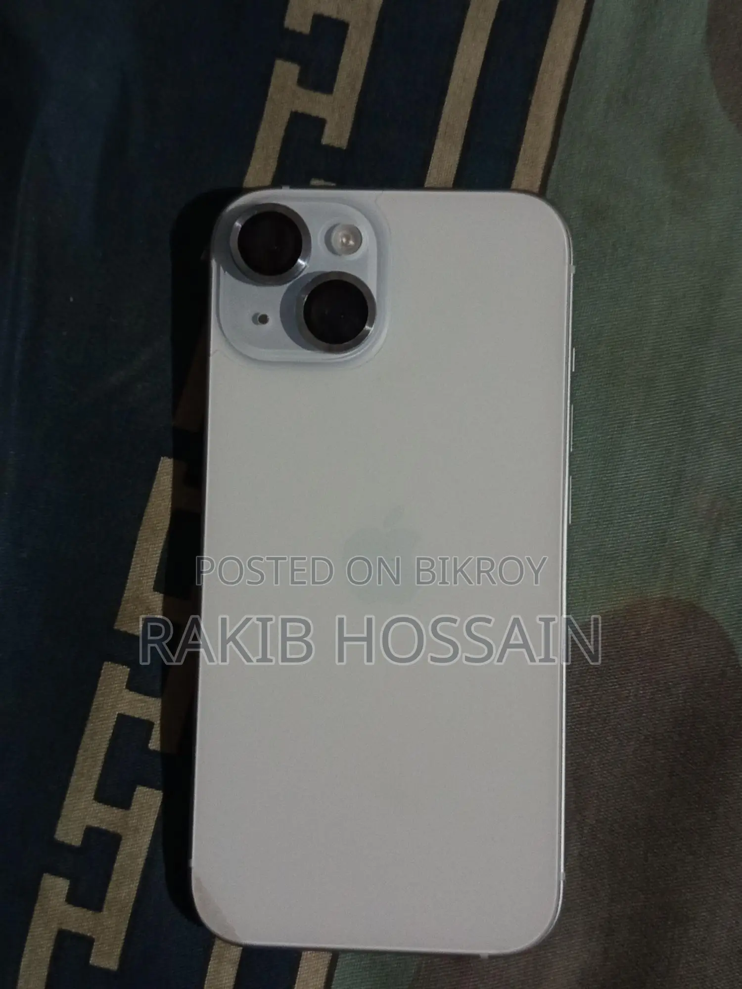Apple iPhone 15 Meddle East (Used)