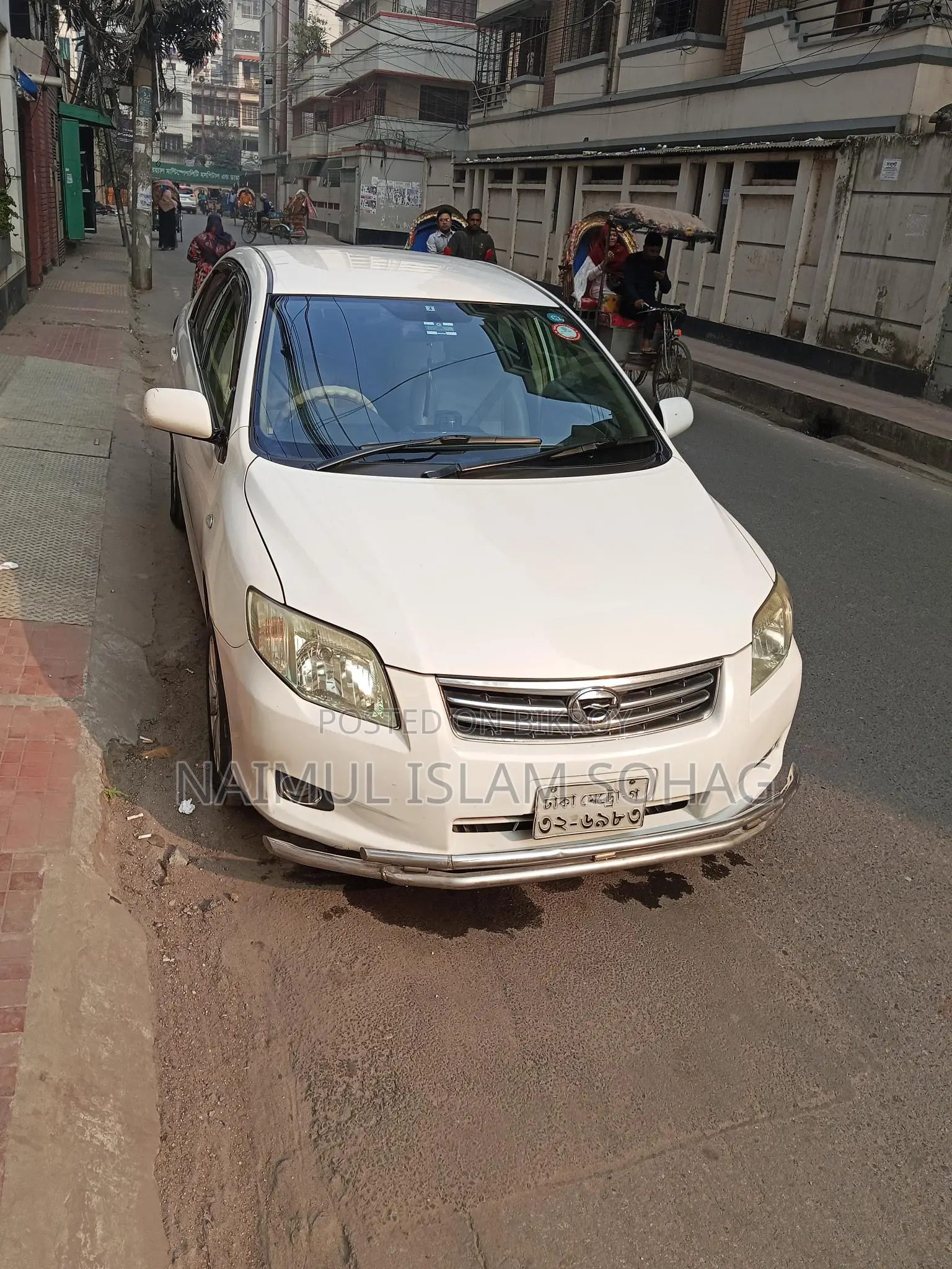 Toyota Axio 2012