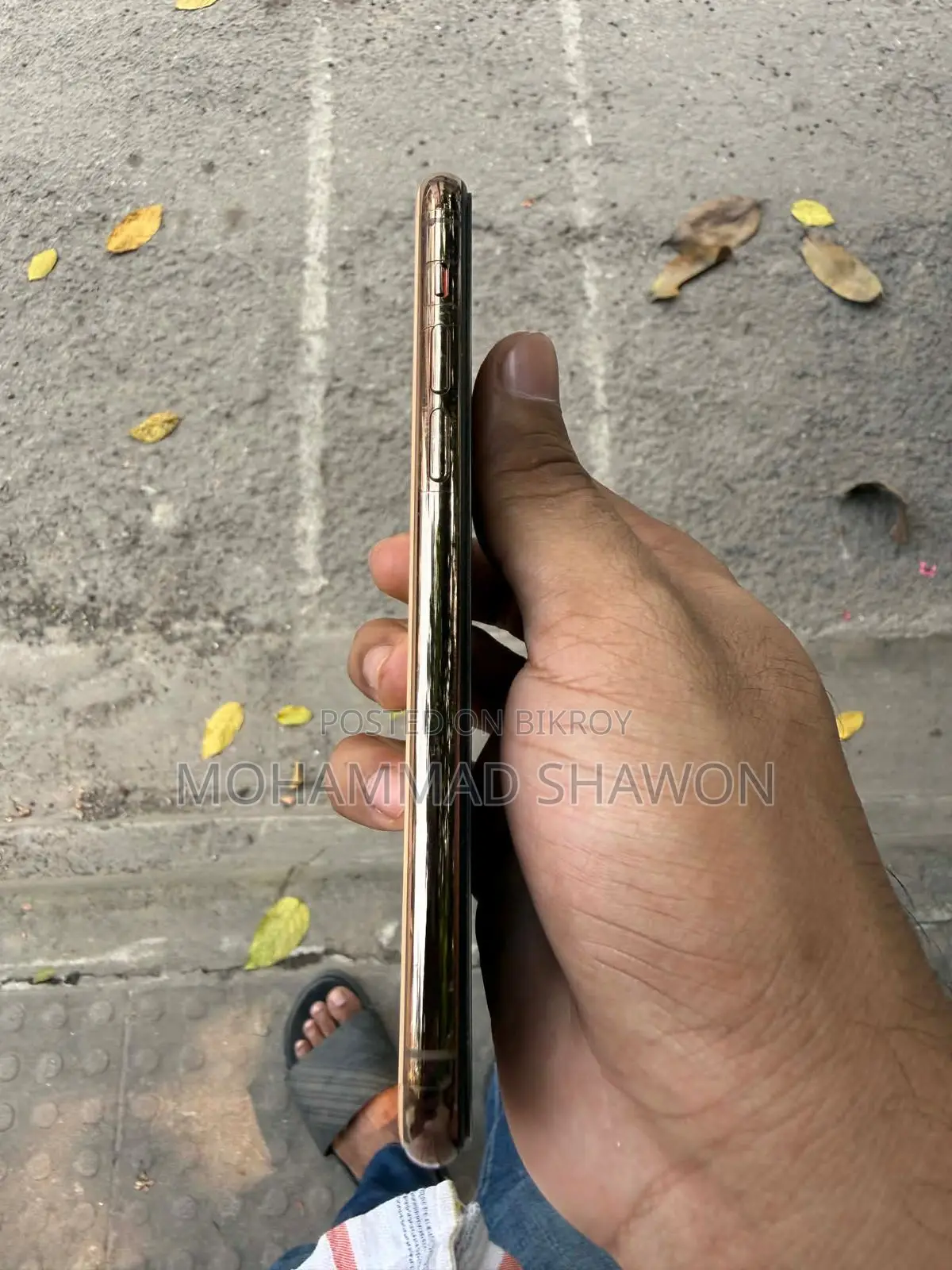 Apple iPhone 11 Pro . (Used)