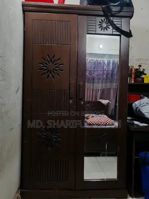আলমারি