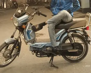TVS XL 100 . 2021