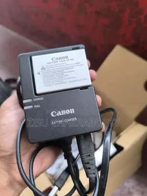 Canon 700D and 75-300mm zoom lense
