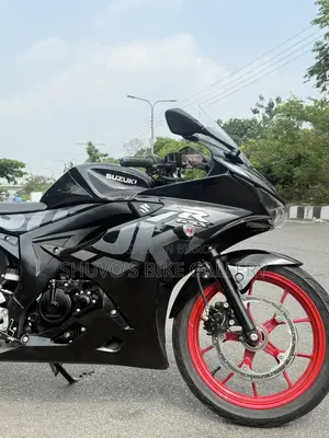 Suzuki GSX R150 ABS 2023