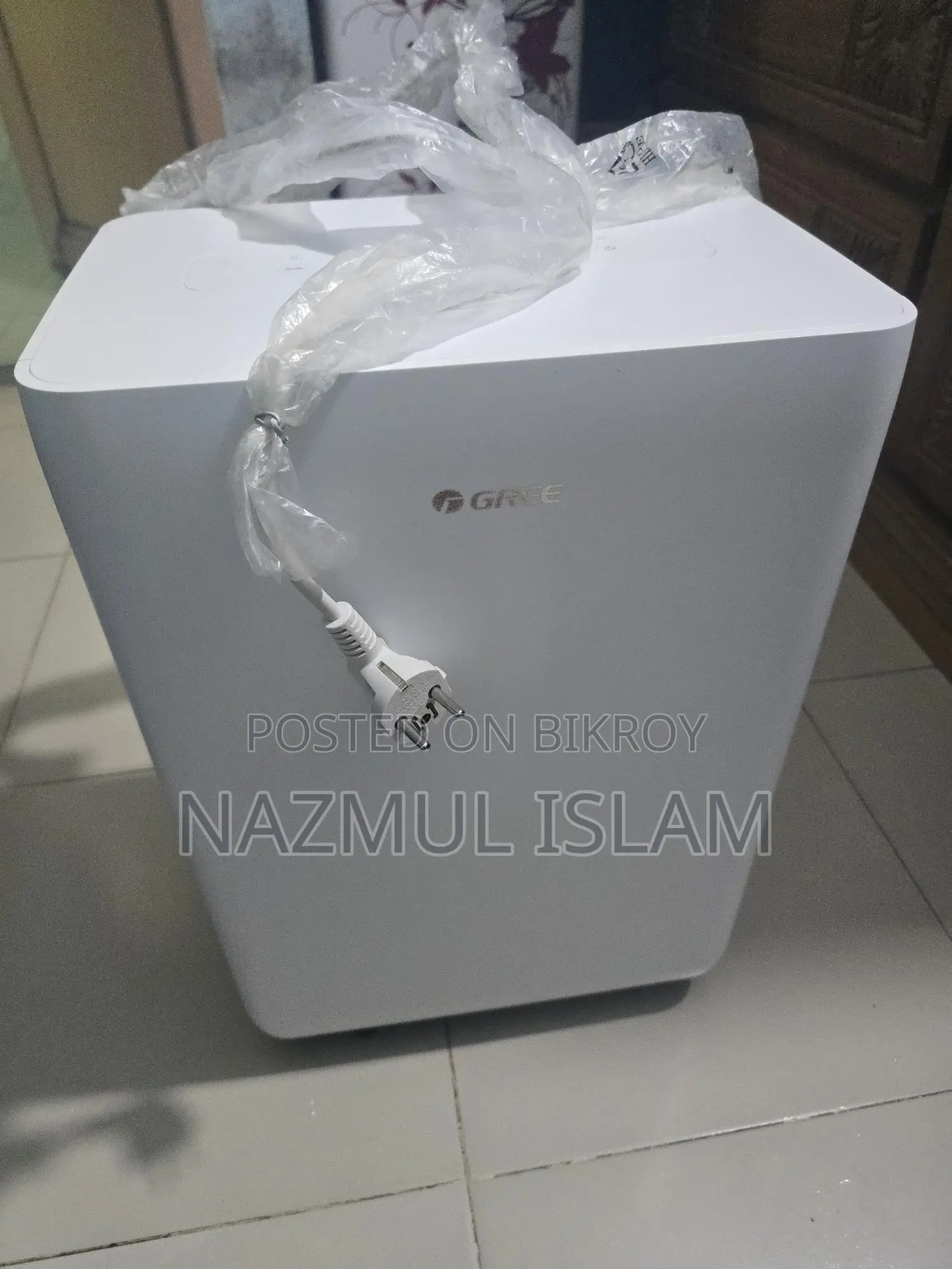 Gree Dehumidifier 24 LTR Gd-24nl