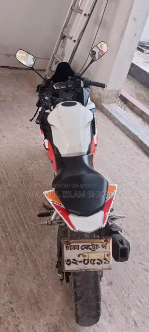 Honda CBR . 2016